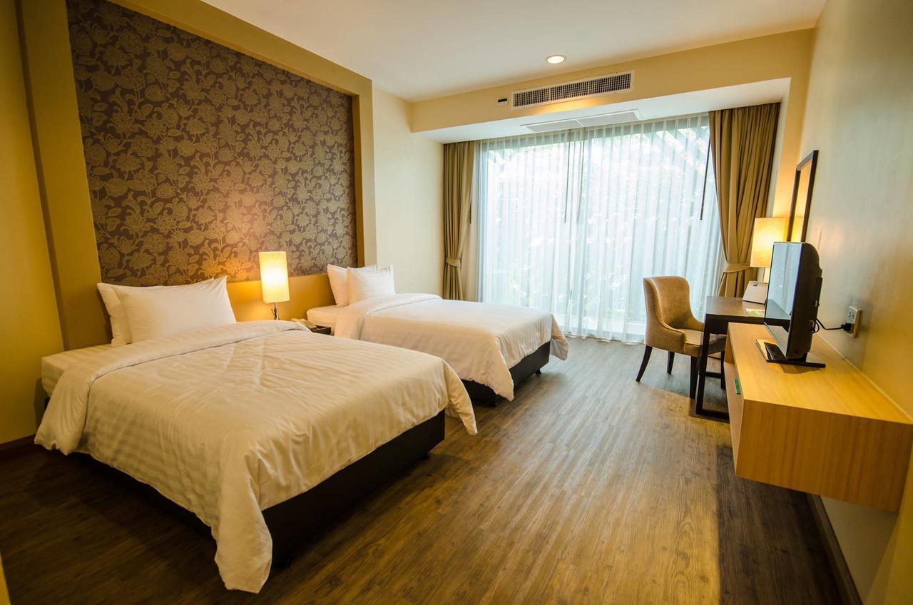 Rimkhobfa Urban Resort Samut Prakan Exterior foto